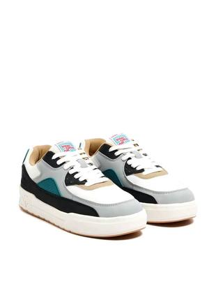 Мужские кроссовки осень