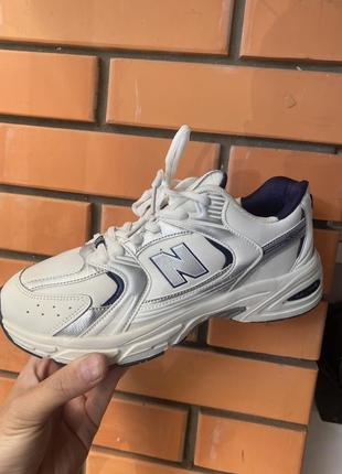 Кроссовки женские new balance