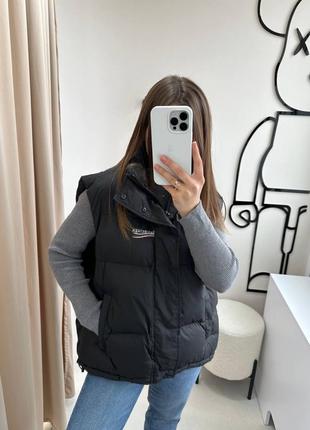 Жилетка пухова бренд