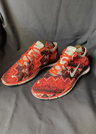 Nike free tr fit 4 print 2025