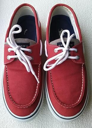 Топсайдери, мокасини sperry.