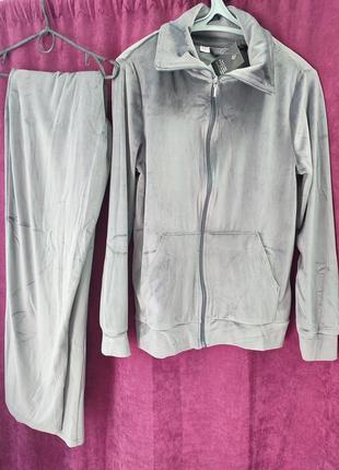 Велюровый костюм, размер l-xl