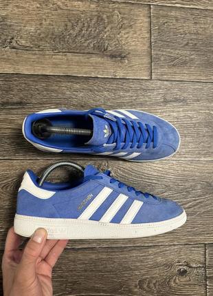 Кроссовки adidas munich