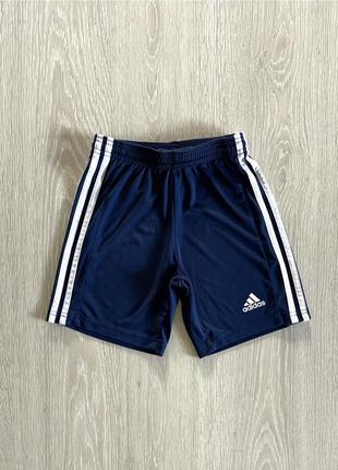 Adidas шорти