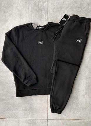 Теплый спортивный костюм на флисе nike
