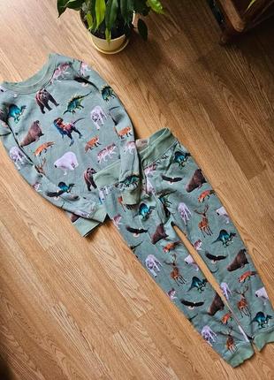 Новый детский костюм комплект на мальчика 9-10роков динозавры2 фото