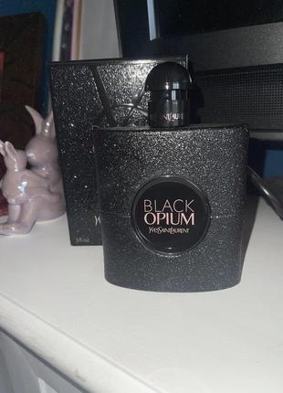 Парфумована вода yves saint laurent black opium extreme