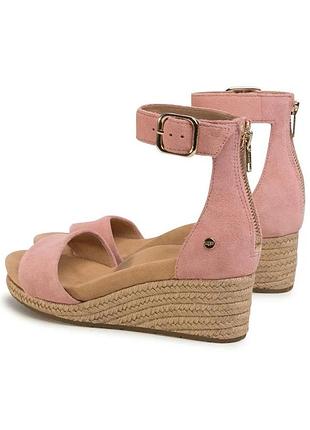 Босоніжки ugg