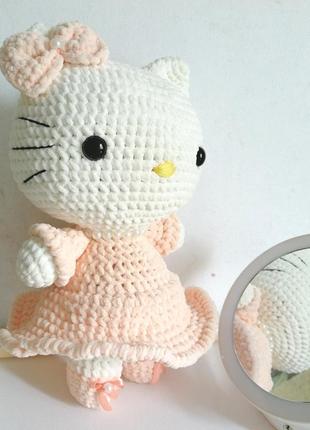 Hello kitty мягкая игрушка