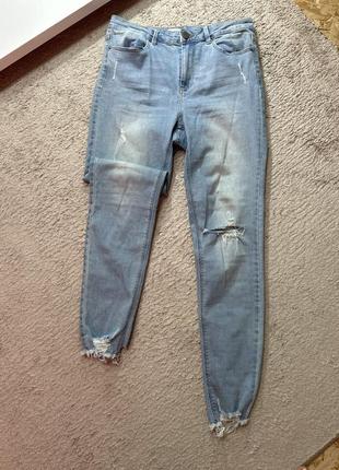 Скины джинсы хорошо тянутся