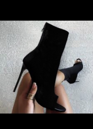 Босоножки босоніжки heels чулки в стиле zara ботильоны