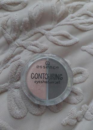 Тени дл век essence 03 отенок