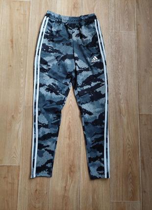 Штани спортивні  р.xs adidas