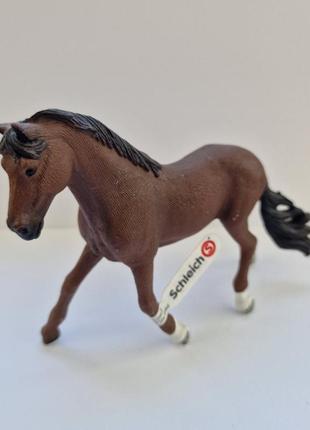 Schleich коллекционная фигурка животного тракененский мерин конь лошадь германия