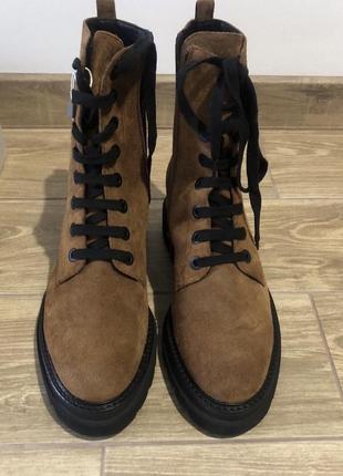 Женские ботинки