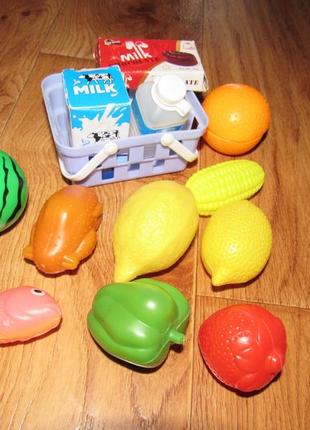 Іграшкові овочі, магазин