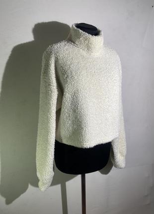 Укороченный пушистый свитер bershka размер s