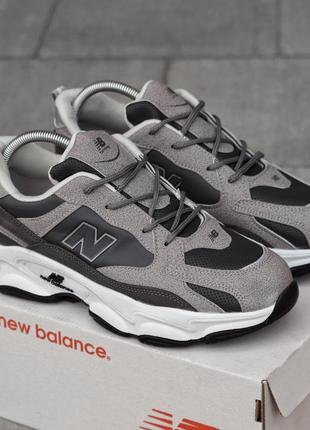 Чоловічі сірі спортивні кросівки new balance