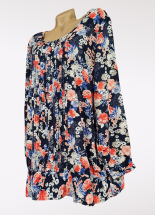 Очень красивая вискозная блуза, батал