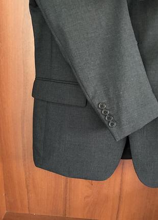 Деловой костюм двойка пиджак и штаны wexmann london