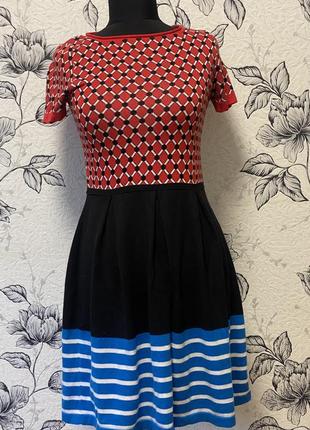 Розпродаж love moschino сукня з бавовни