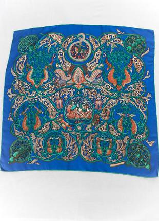 Яcкрава шовкова хустка