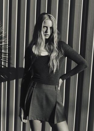 Спідниця-шорти сіра із складками zara new