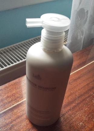 Зволожуючий безсульфатний відтінковий шампунь для світлого волосся lador ash silver...