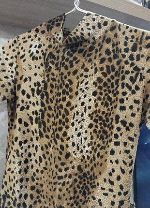 Футболка трикотаж лео, размер 42-46, тянется