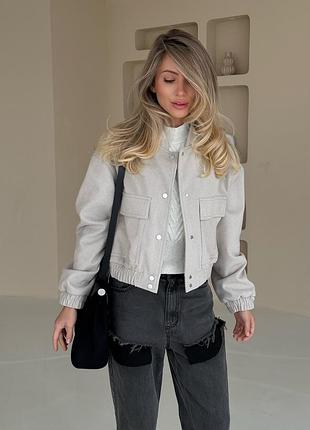 Бомбер на кнопках, бомбер из молочного кашемира на кнопках, стильный женский бомбер/курточка