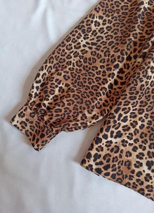 Блуза у леопардовий принт з об'ємними рукавами2 фото