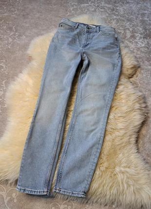 Джинси