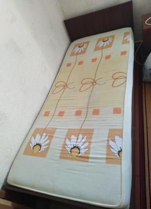 Кровать с матрасом2 фото