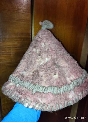 Шапка з валяної шерсті  ковпак