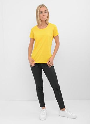 Женская футболка fruit of the loom valueweght ladies 100% хлопок приталенная однотонная солнечно-желтый, s