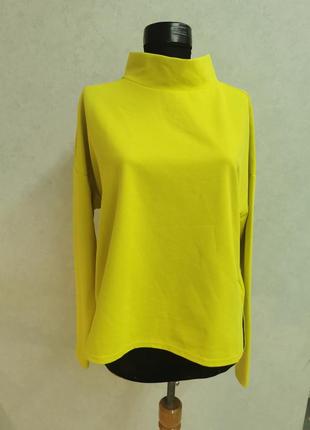 Светрик жіночий 2