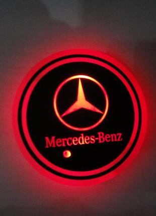 Подсветка подстаканника с логотипом mersedes rgb
