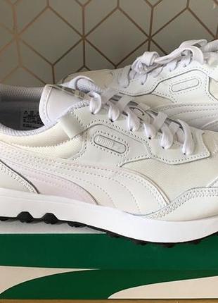 Кроссовки унисекс