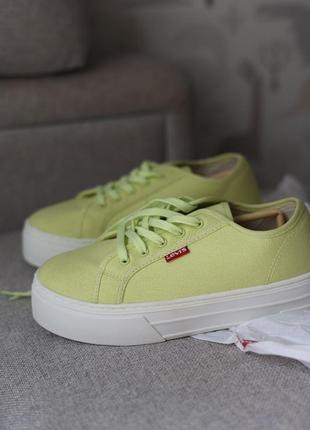 💚 кеди снікерси  levis оригінал