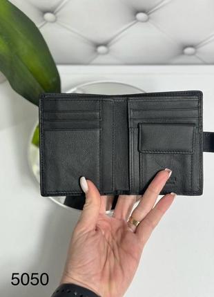 Чоловічий стильний та якісний гаманець з натуральної шкіри4 фото