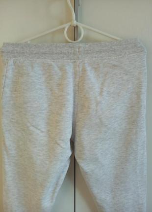 Теплые демисезонные осенние весенние спортивные штаны с начессом на флисе серые для девочки 12-13 лет3 фото