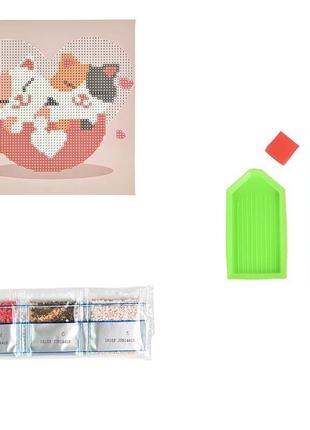 Алмазна картина котики у чашці strateg 18х18 см jub14416