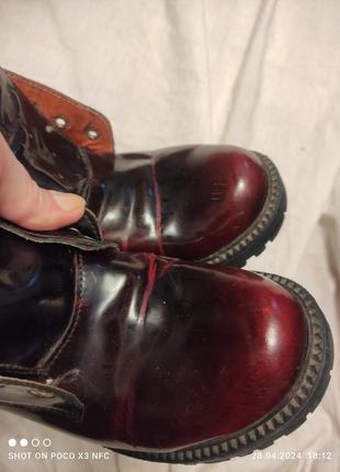 23,5 устілка шкіряні лакови черевички туфли жіночі
колір бордо6 фото