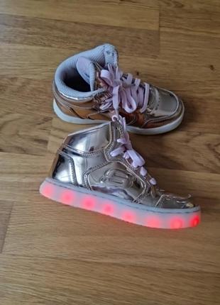 Мигающие ботинки ботинки skechers sn10771l / размер 28,5 оригинал