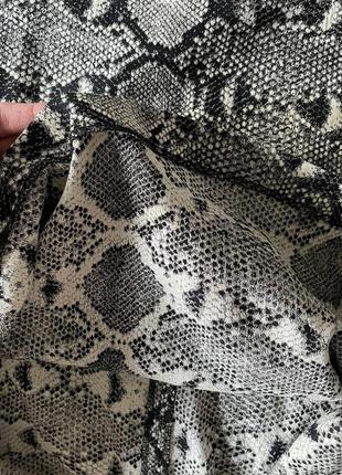 Жіноча коротка сукня на замочку, зміїний принт zara в ідеальному стані з бавовни6 фото