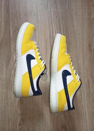 Nike sb dunk low yellow