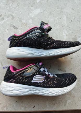 Кроссовки skechers 33 размер, 21 см.