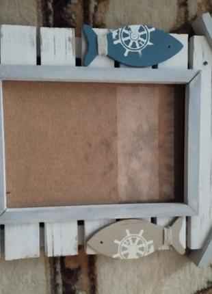 Рамки для фото, две из натурального дерева. цена за всё