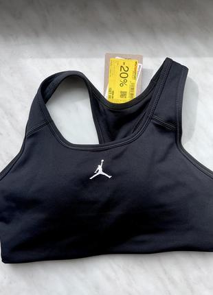 Спортивный топ jordan