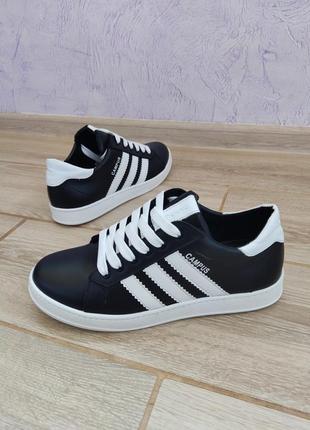 Чоловічі шкіряні кеди "adidas".